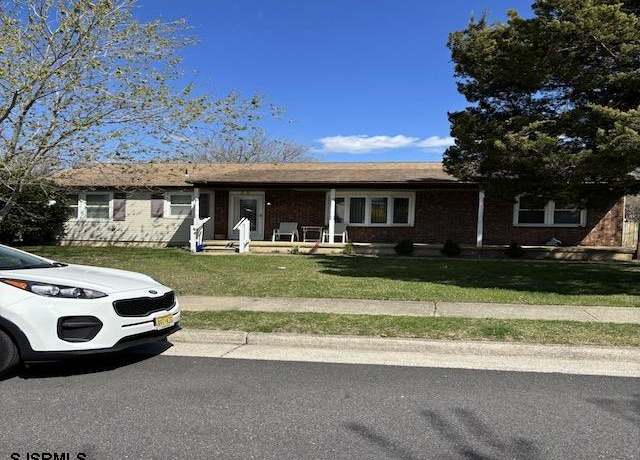 Property at 35 Kingsley Dr, Egg Harbor Township, NJ 08234, 2 beds, 2 baths
