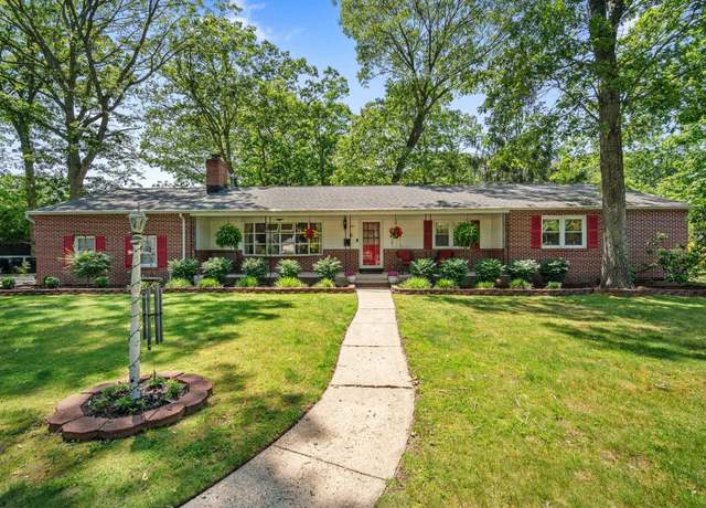 Property at 801 New York Ave, Absecon, NJ 08201, 3 beds, 2 baths