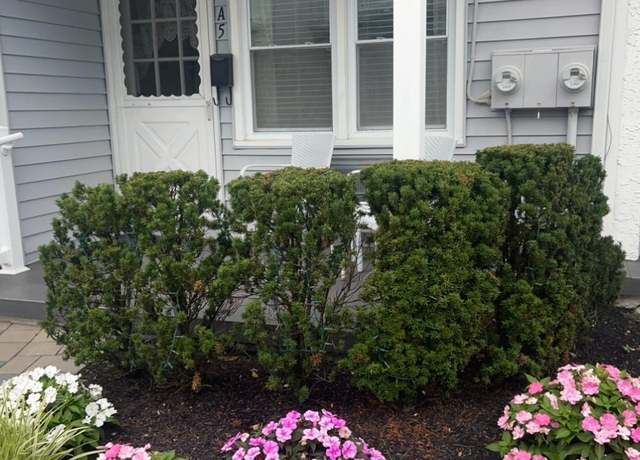 Property at 16 W 11th St #A5, Ocean City, NJ 08226, 1 bed, 1.5 baths