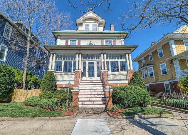 Property at 732 Wesley Ave, Ocean City, NJ 08226, 9 beds, 3.5 baths