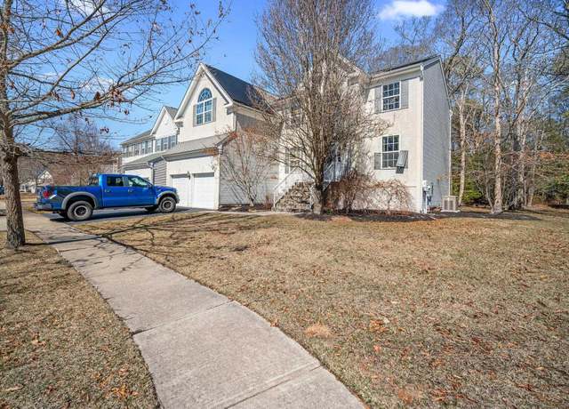 Property at 135 Kensington Dr, Smithville, NJ 08205, 4 beds, 2.5 baths
