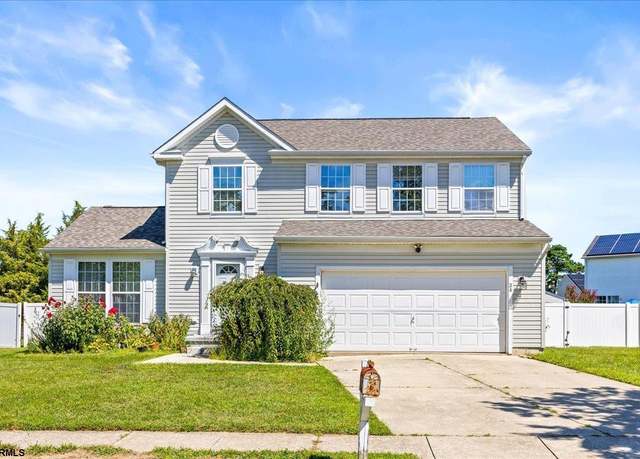 Property at 34 Sugarberry Dr, Egg Harbor Township, NJ 08234, 4 beds, 2.5 baths