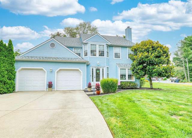 Property at 201 Creek Ct, Absecon, NJ 08201, 3 beds, 2.5 baths