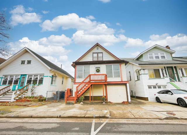 Property at 14 N Hillside Ave, Ventnor, NJ 08406-2441, 5 beds, 3 baths