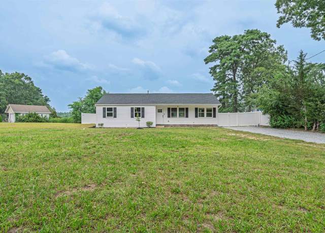 Property at 110 W Collings Ave, Williamstown, NJ 08094, 3 beds, 2 baths