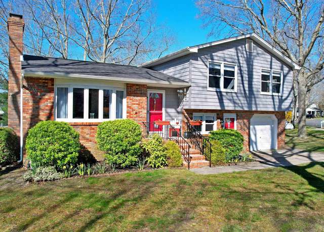 Property at 309 Boston Ave, Egg Harbor Township, NJ 08234, 3 beds, 2.5 baths