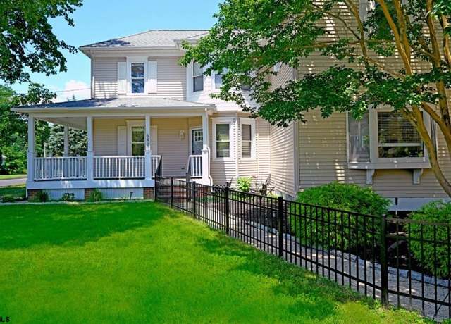 Property at 542 Oak Ave, Linwood, NJ 08221, 3 beds, 2.5 baths