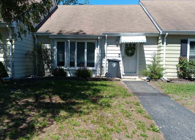 Property at 48 Dover Walk #48, Toms River, NJ 08753-4108, 1 bed, 1 bath