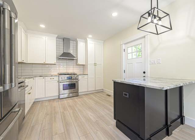 Property at 205 Valley Ave, Hammonton, NJ 08037, 4 beds, 2.5 baths
