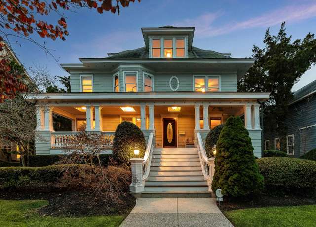 Property at 131 E Atlantic Blvd Blvd, Ocean City, NJ 08226, 7 beds, 5.5 baths