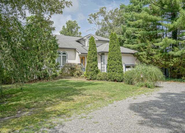 Property at 1099 Somers Point Rd Rd, Egg Harbor Township, NJ 08234, 3 beds, 2.5 baths