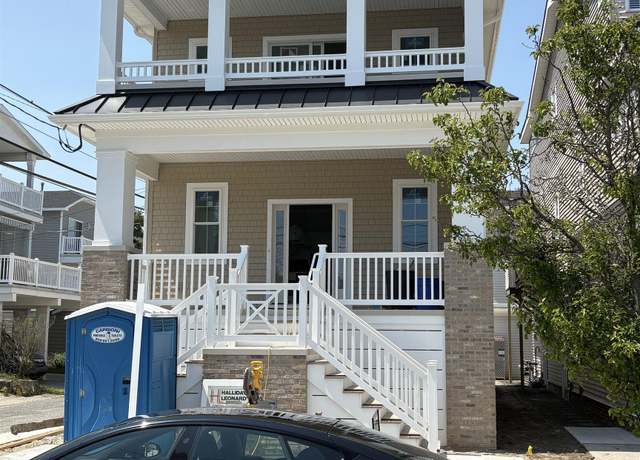 Property at 308 13th St, Ocean City, NJ 08226, 4 beds, 3.5 baths