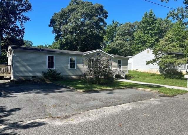 Property at 105 Hollywood Dr, Egg Harbor Township, NJ 08234, 3 beds, 2 baths