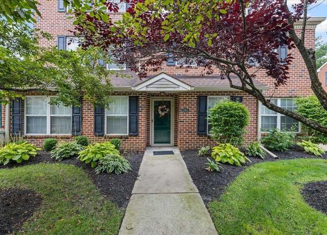 Property at 1525 Thomas Jefferson Ct #1525, Mays Landing, NJ 08330, 2 beds, 2 baths