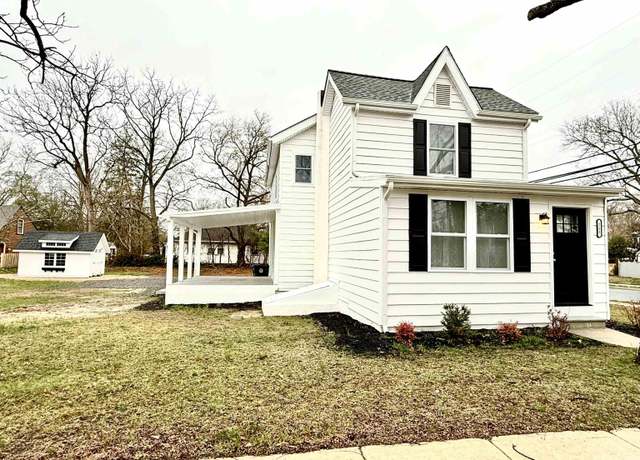 Property at 211 Hanthorn St, Mays Landing, NJ 08330, 3 beds, 2 baths