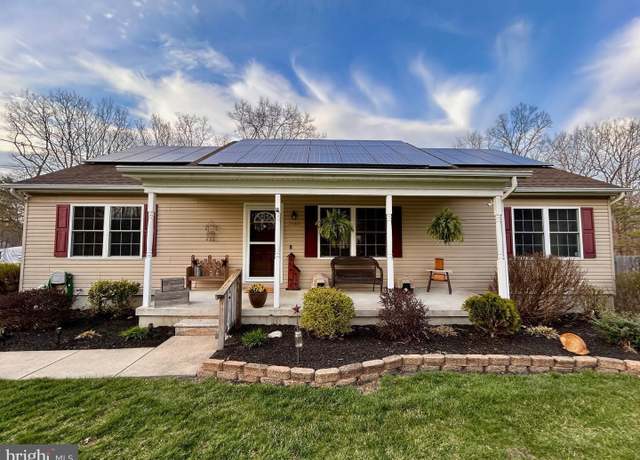Property at 3040 Lexington Ave Ave, Millville, NJ 08332, 3 beds, 2 baths