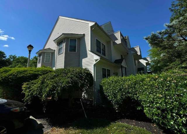 Property at 30B Macintosh Ct #30B, Egg Harbor Township, NJ 08234, 3 beds, 1.5 baths