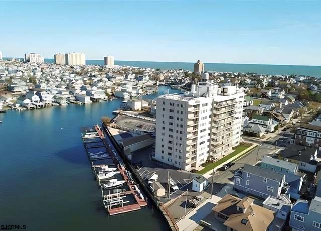 Property at 6101 Monmouth Ave #403, Ventnor, NJ 08406, 1 bed, 1 bath