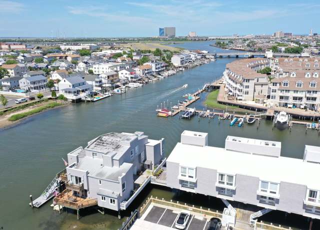 Property at 151 N Annapolis Ave #D, Atlantic City, NJ 08401, 2 beds, 1.5 baths