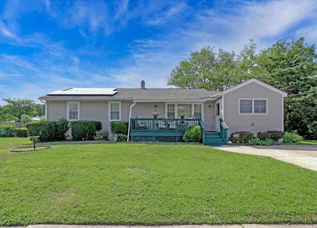 Property at 217 Fisler Ave, Egg Harbor Township, NJ 08234, 3 beds, 1 bath