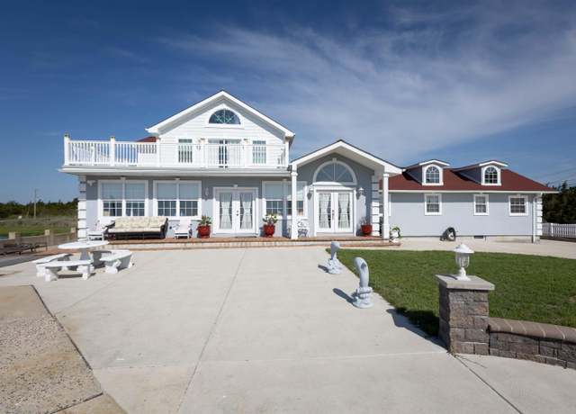 Property at 333 Oakland Ave, Pleasantville, NJ 08232, 5 beds, 5 baths