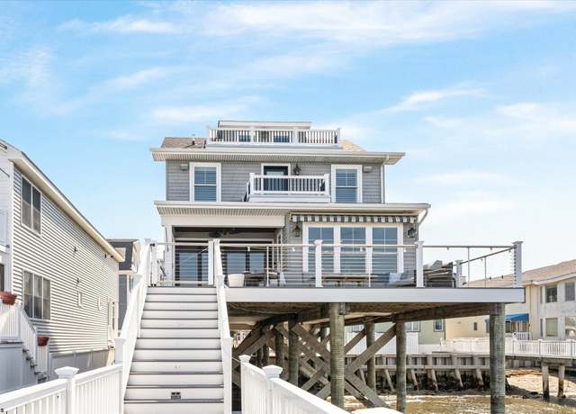 Property at 65 Walton Pl, Ocean City, NJ 08226, 4 beds, 3 baths