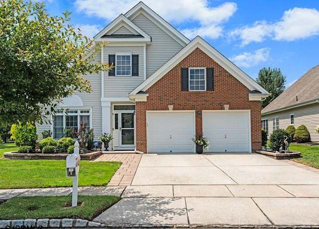 Property at 8 Primrose Cir, Egg Harbor Township, NJ 08234, 3 beds, 3 baths