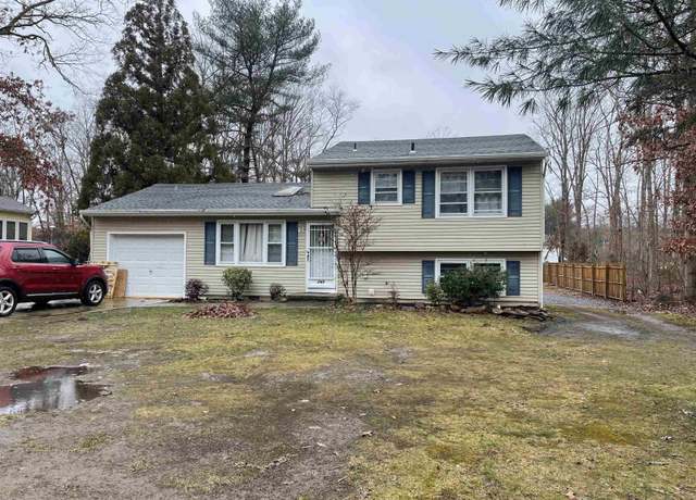 Property at 747 Bremen Ave, Egg Harbor City, NJ 08215, 4 beds, 1.5 baths