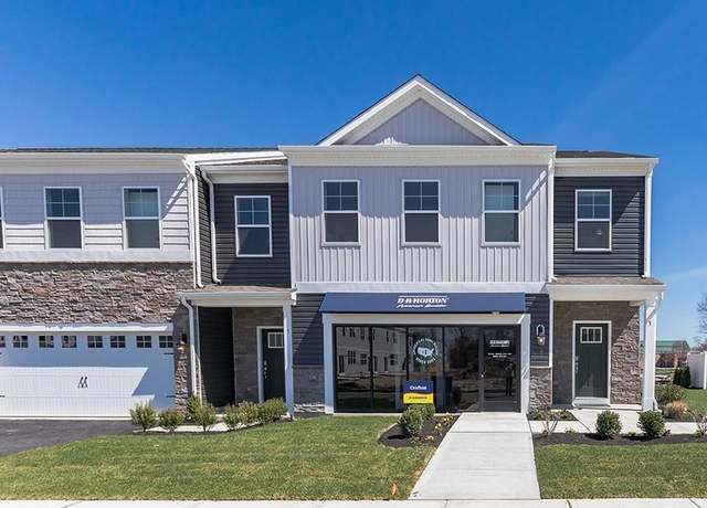 Property at 12 Scotty Blvd #12, Middle Township, NJ 08242, 4 beds, 2.5 baths