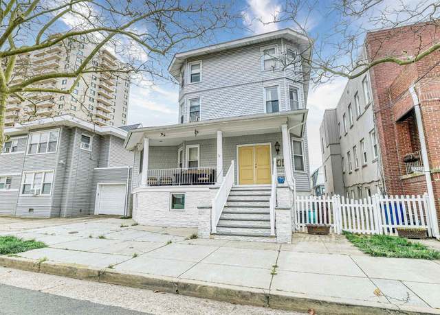 Property at 22 S Marion Ave Ave, Ventnor, NJ 08406