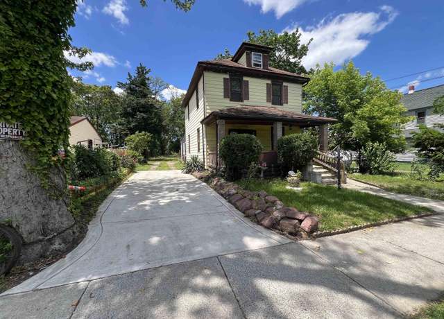 Property at 409 Chestnut Ave Ave, Pleasantville, NJ 08232, 3 beds, 2 baths