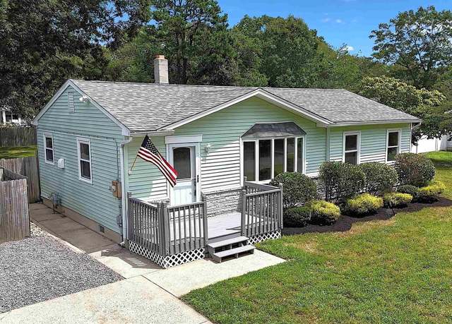 Property at 104 Colonial Ave, Egg Harbor Township, NJ 08234, 3 beds, 1 bath