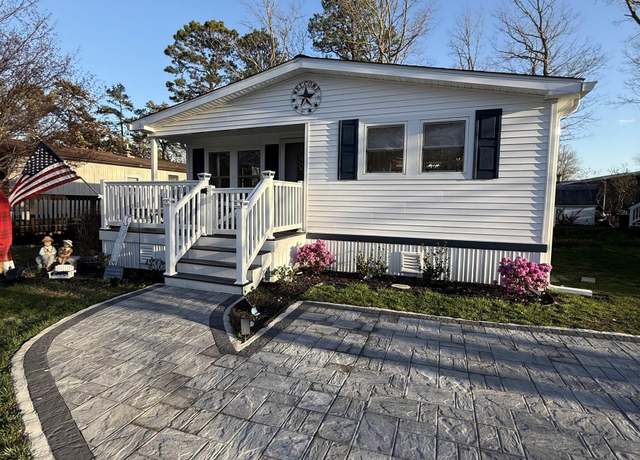 Property at 2 Cedar Ct, Weymouth Township, NJ 08330, 2 beds, 2 baths