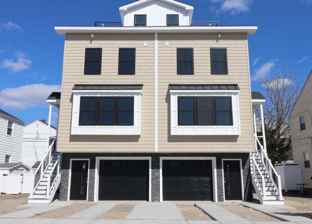 Property at 213 N Harding Ave, Margate, NJ 08402, 3 beds, 3.5 baths