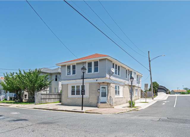Property at 1830 E Riverside Dr, Atlantic City, NJ 08401, 6 beds, 2.5 baths