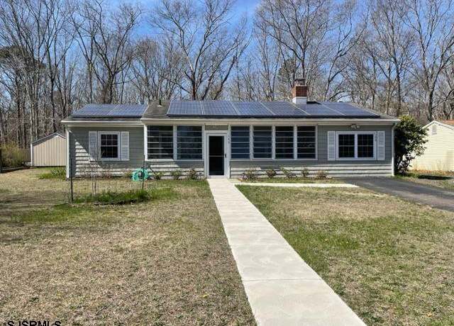 Property at 146 W Rutgers Ct, Galloway Township, NJ 08215, 3 beds, 1 bath