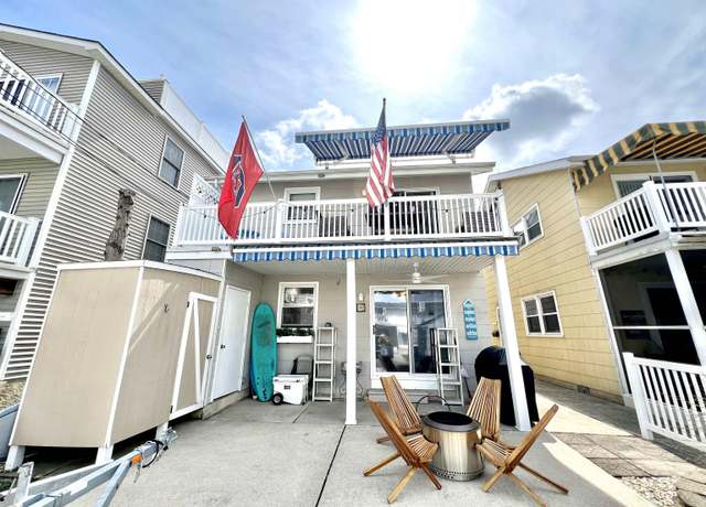 Property at 5522 West Ave #2, Ocean City, NJ 08226, 3 beds, 1.5 baths