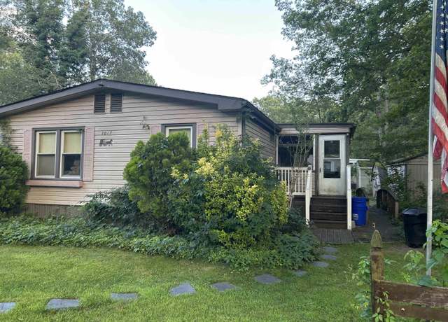 Property at 1017 Pier Ave Ave, Egg Harbor Township, NJ 08234, 3 beds, 2 baths
