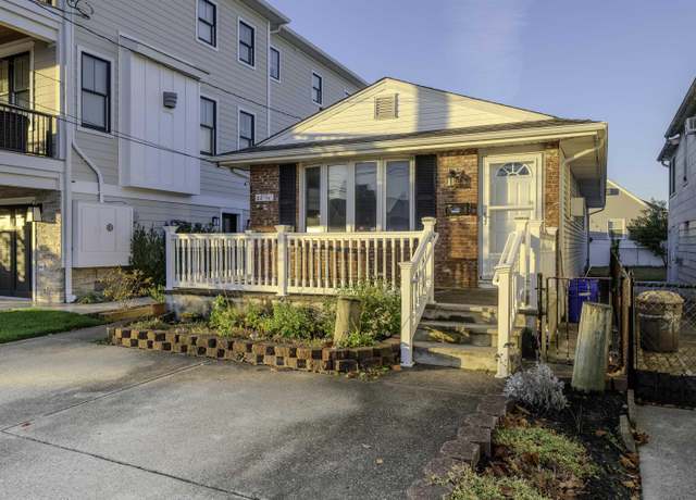 Property at 22 1/2 N Frontenac Ave, Margate, NJ 08402, 2 beds, 1.5 baths