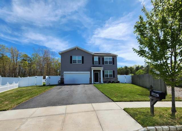 Property at 23 Gardenia Dr Dr, Egg Harbor Township, NJ 08234, 5 beds, 2.5 baths