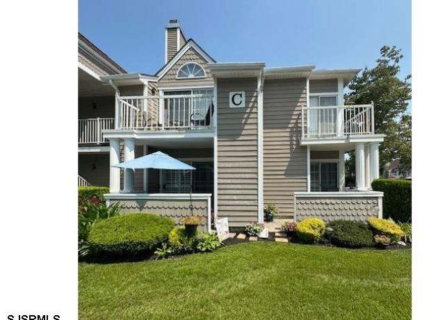 Property at 550 Central Ave #C4, Linwood, NJ 08221, 2 beds, 2 baths