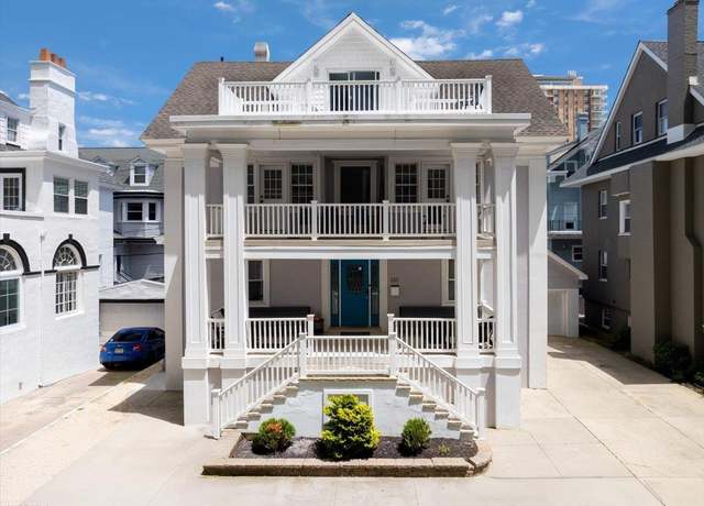 Property at 105 S Austin Ave, Ventnor, NJ 08406, 7 beds, 3.5 baths