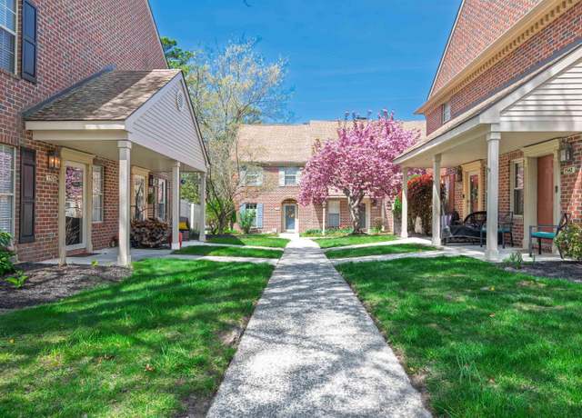 Property at 1526 Hamilton Ct #226, Mays Landing, NJ 08330, 2 beds, 1.5 baths
