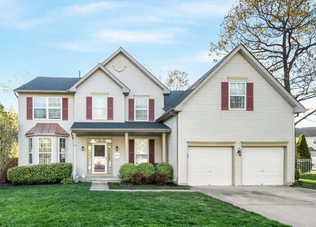Property at 309 Hidden Oak Rd, Egg Harbor Township, NJ 08234, 4 beds, 2.5 baths
