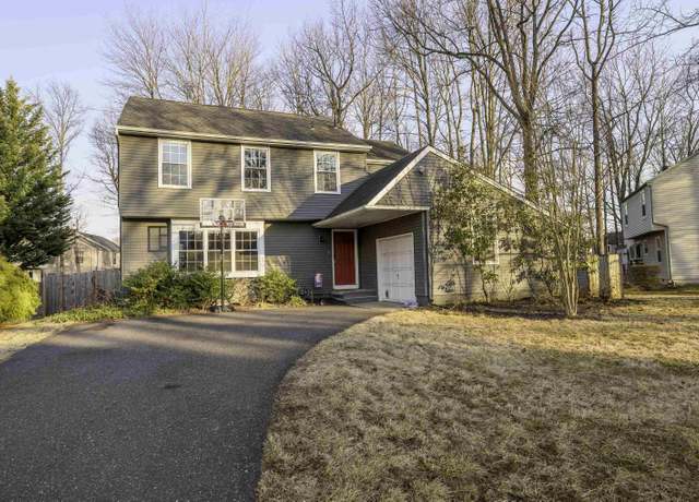 Property at 11 Beekman Pl Pl, Cherry Hill, NJ 08002, 4 beds, 2.5 baths