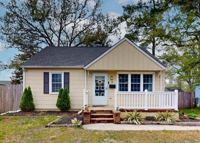 Property at 5 Camac Ave, Mays Landing, NJ 08330, 2 beds, 1 bath