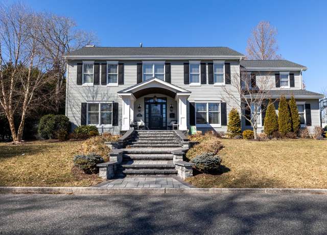 Property at 1631 Woodlynne Blvd, Linwood, NJ 08221, 5 beds, 3.5 baths