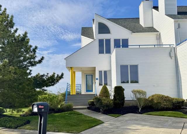 Property at 13 Delmar Ln, Brigantine, NJ 08203, 3 beds, 2.5 baths