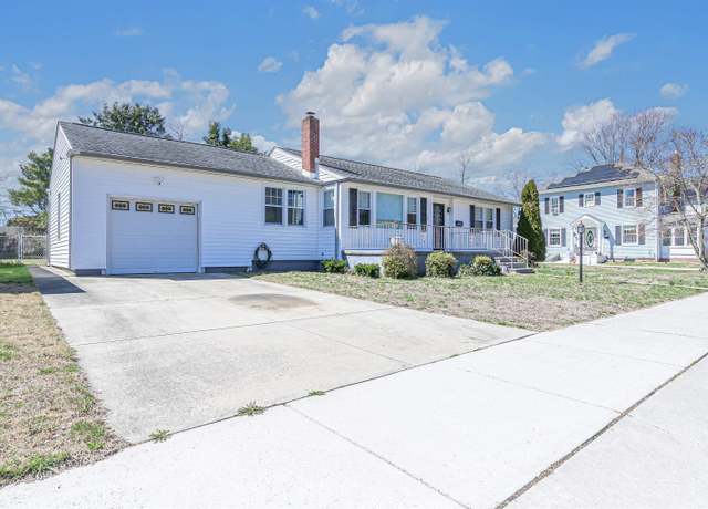 Property at 39 Plaza Pl Pl, Pleasantville, NJ 08232, 3 beds, 1.5 baths