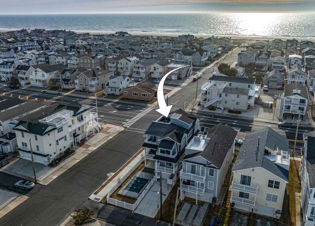 Property at 5000 West Ave, Ocean City, NJ 08226, 5 beds, 4.5 baths